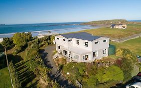 Lazy Dolphin Lodge